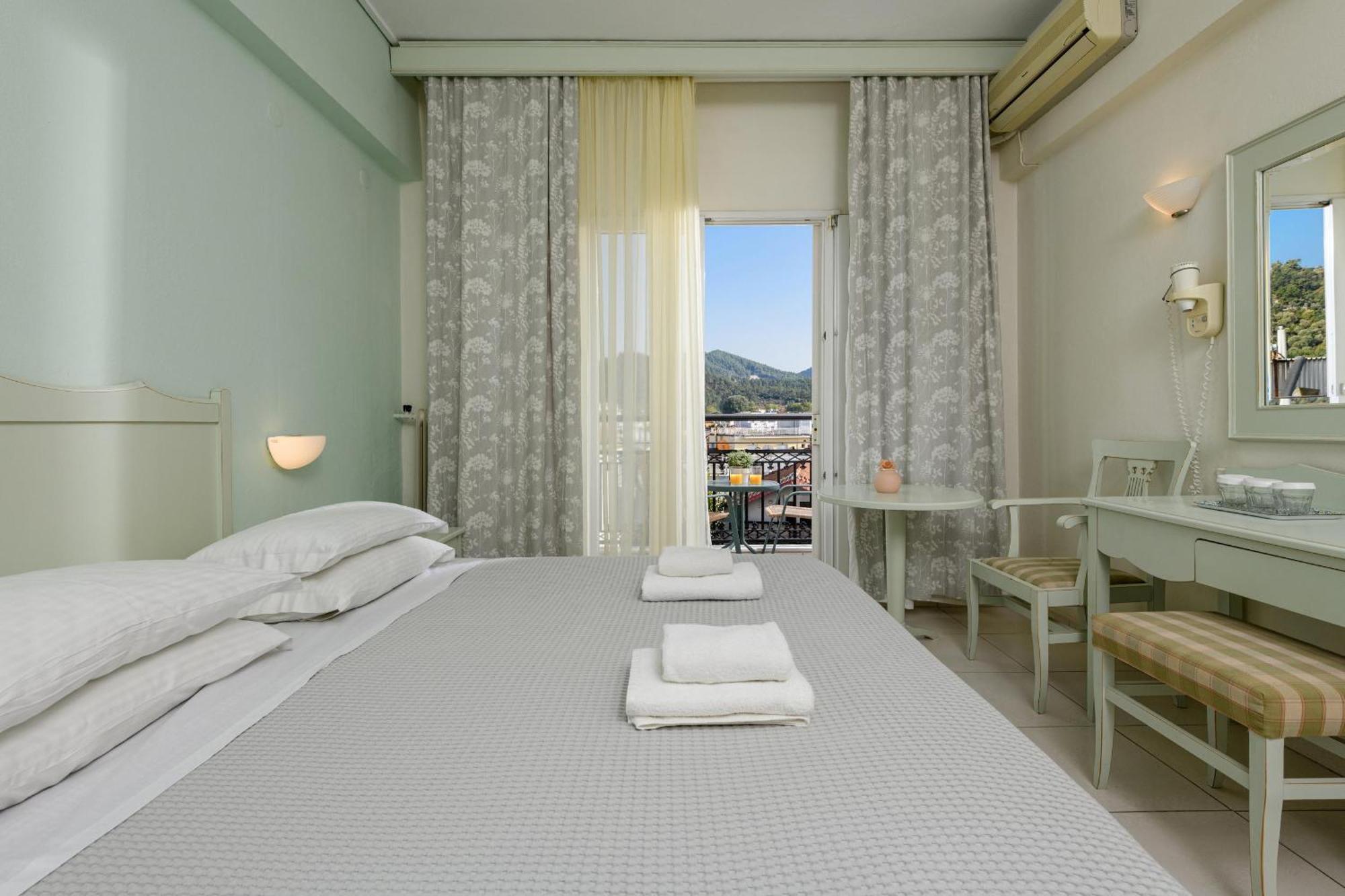 Hotel Timoleon Limenas  Exterior photo