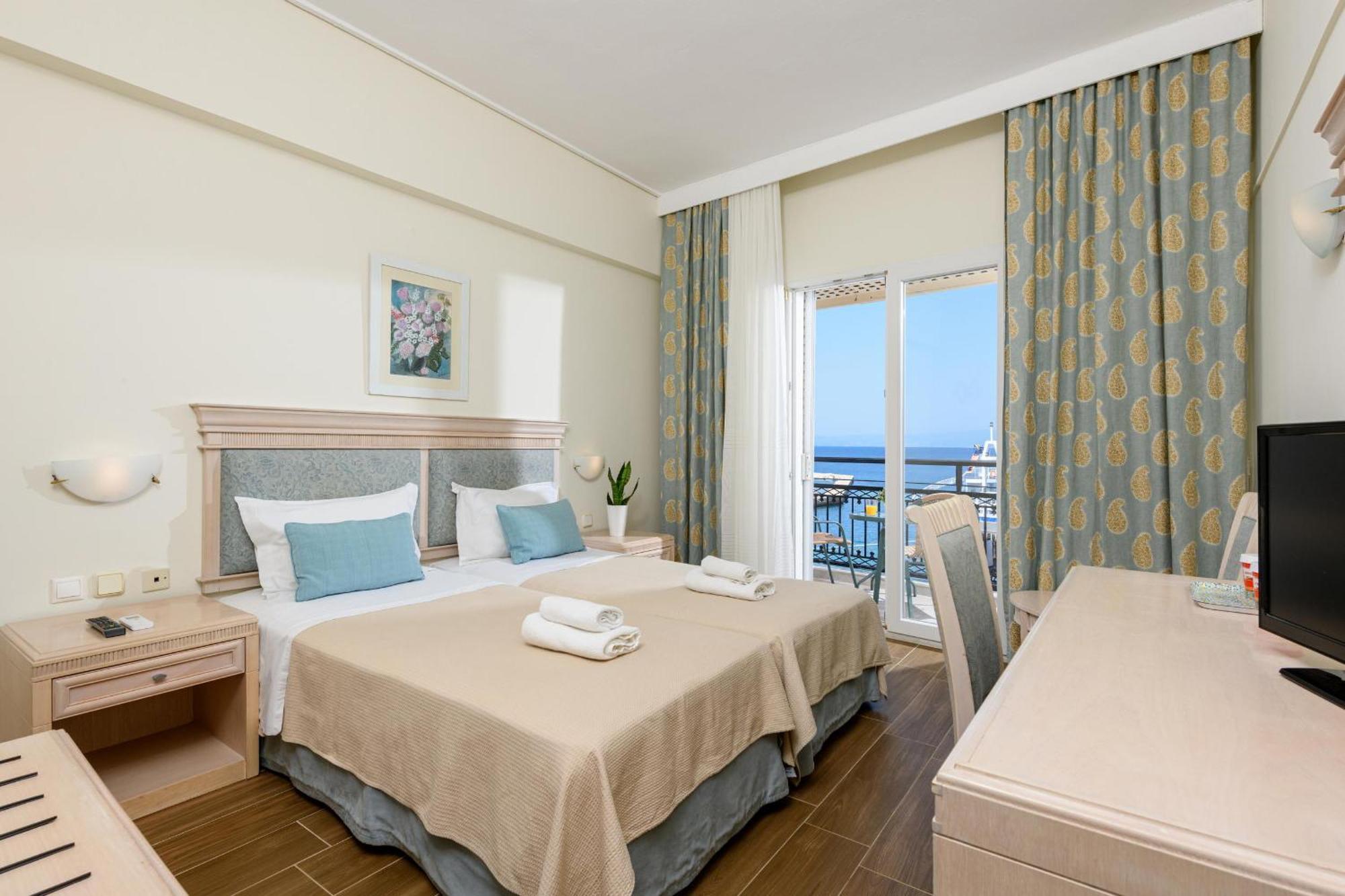 Hotel Timoleon Limenas  Exterior photo